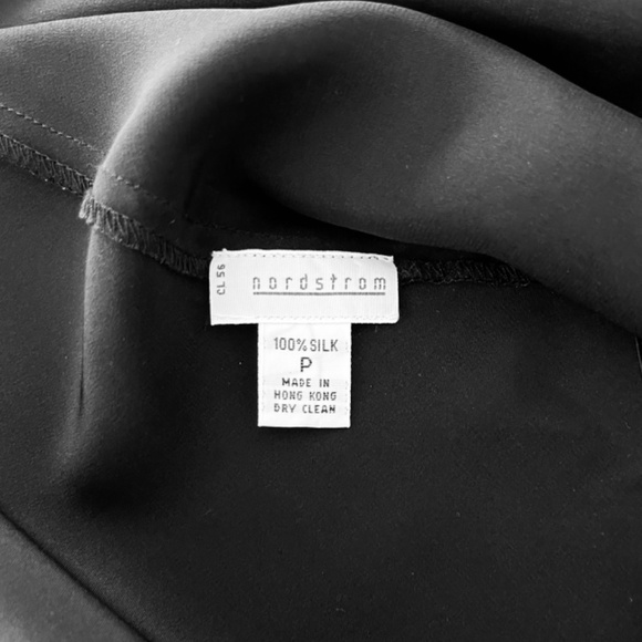 NORDSTROM LABEL   100% black silk v-neck and back elegant camisole - Picture 1 of 7